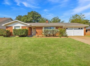 7704 Camelot Rd, Fort Worth, TX 76134