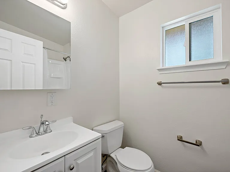230 Sanford Ave #230 — Photo 28
