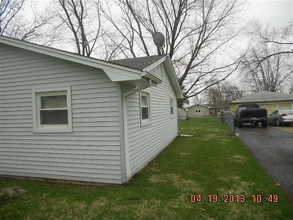 2nd image of 19333 Janet Ave