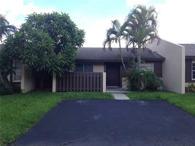 1st image of 12513 SW 110 S Canal St