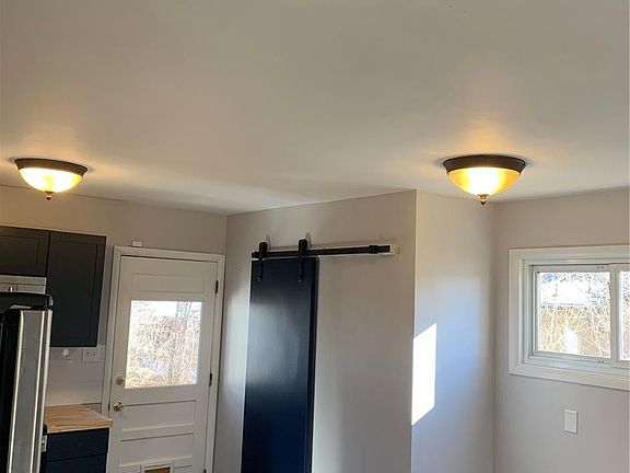 4th image of 1530 S Wolcott Ct