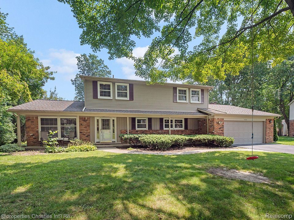1st image of 5581 Woodwind Dr