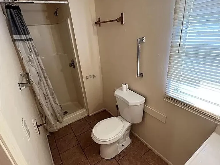 930 S Delaney Ave #1 — Photo 3