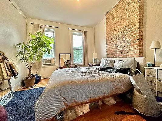 Rented by Outlive | media 1