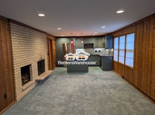 5716 68th St W UNIT 2, Minneapolis, MN 55439