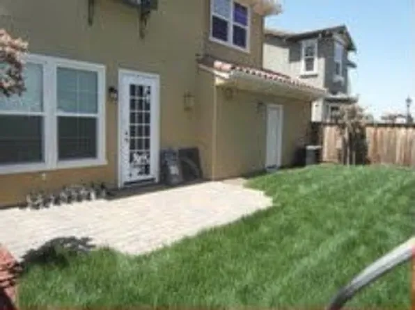 240 N Ventura St, Mountain House, CA 95391