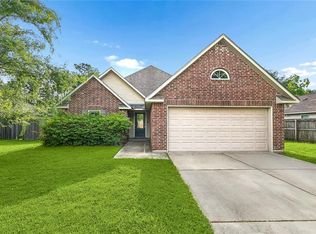 41853 Snowball Cir, Ponchatoula, LA 70454