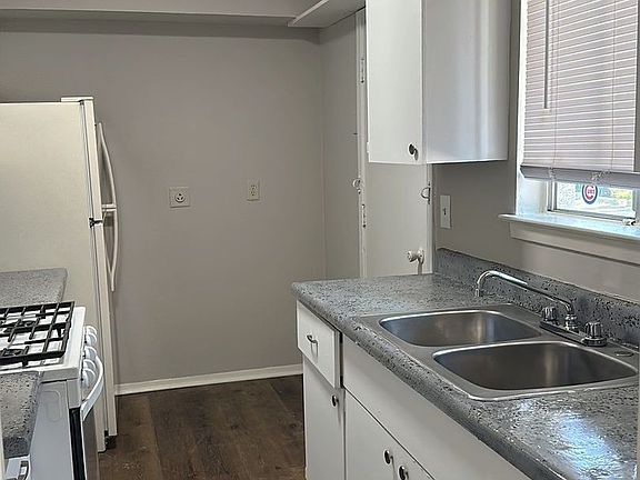 4th image of 592-600 Patterson St #592-1