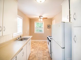 818 N 46th St APT 3, Omaha, NE 68132