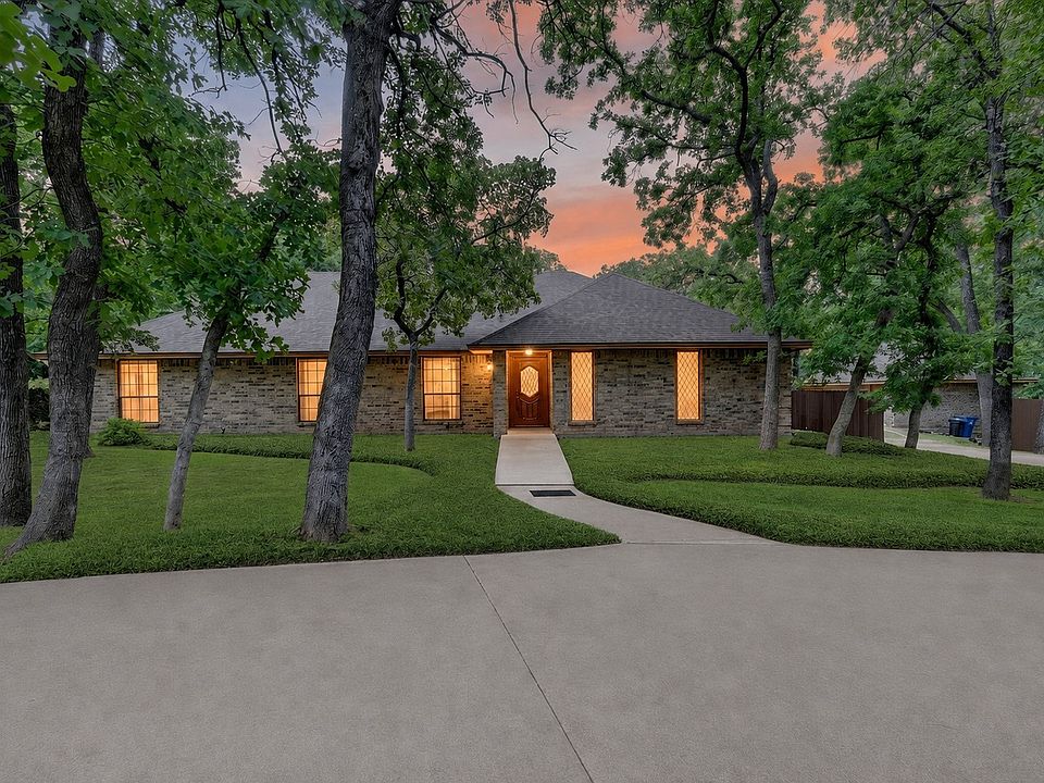 1st image of 1609 Treehouse Ln N