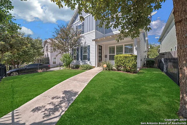 3 bed, 2.5 bath, 1680 sqft, $2,775 — Photo 4
