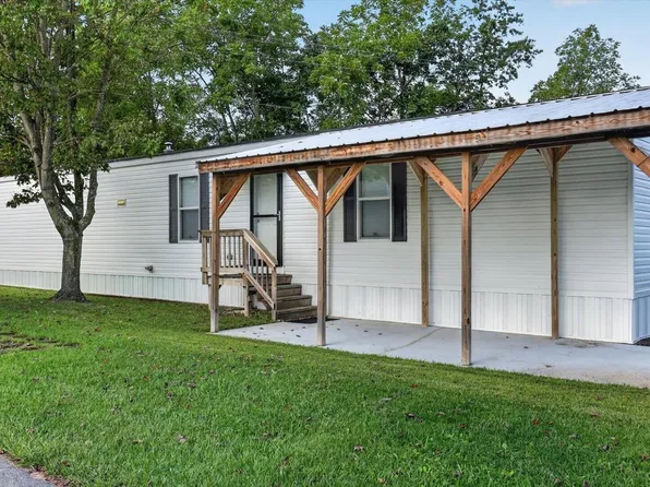 81 Pegram St, Gettysburg, PA 17325