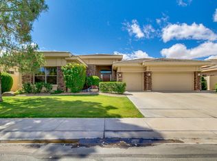 1689 W Glacier Way, Chandler, AZ 85248