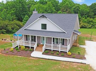 263 E Deer Run Trl, Lavonia, GA 30553