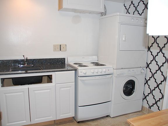 Kitchen and laundry