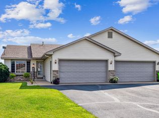 1063 Tamarack Pl, New Richmond, WI 54017