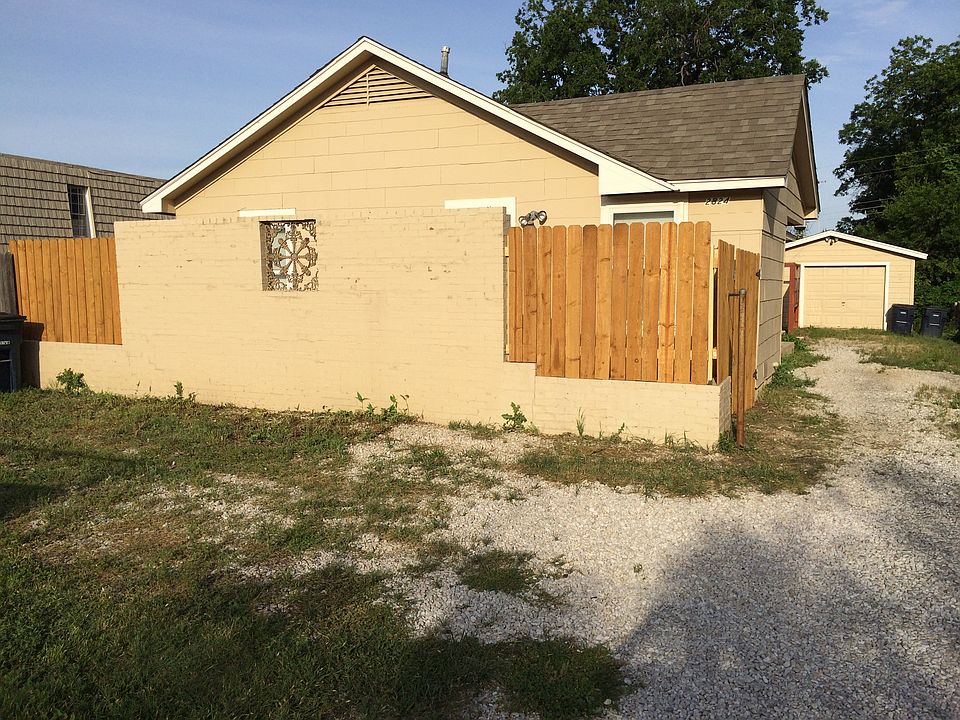 2824 Frazier Ave, Fort Worth, TX 76110 Zillow