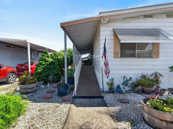 71 Calle Margarita, Elk Grove, CA 95624