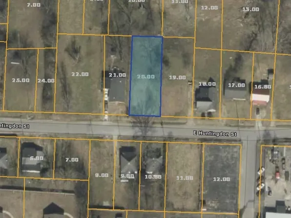 317 Huntingdon St, Trenton, TN 38382