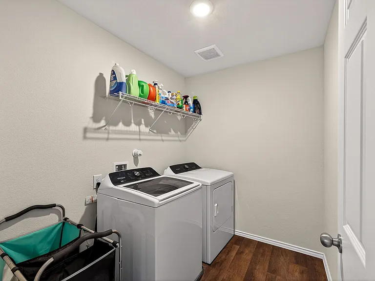 4037 Bermuda Ln — Photo 26