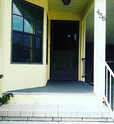 5th image of 456 Village Cir SW