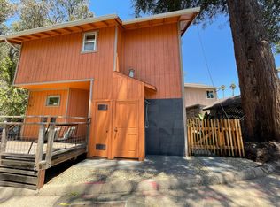 572 Palisades Ave, Santa Cruz, CA 95062