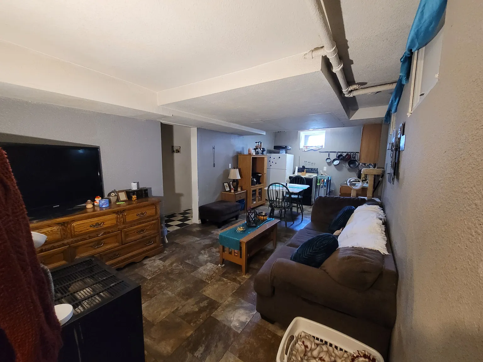 117 S Sargent Ave — Photo 3