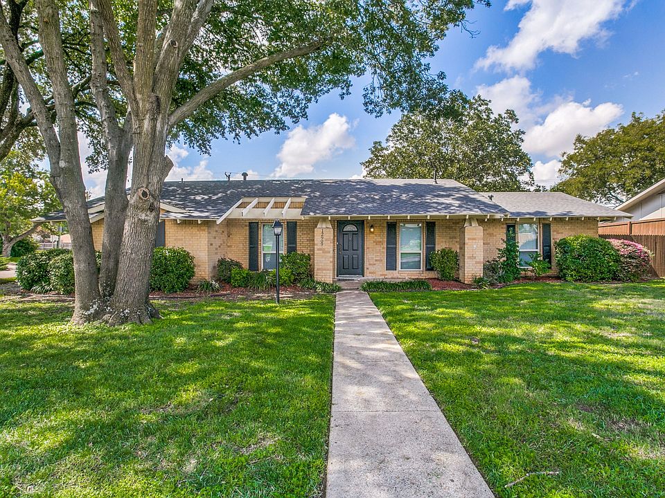 12909-pennystone-dr-farmers-branch-tx-High-Res-26.jpg