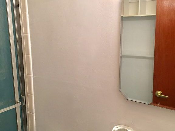 4th image of 8324 Talbot St #1