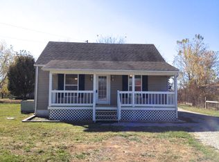 887 Old Celina Rd, Allons, TN 38541