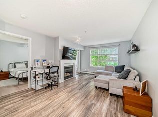 35 E Richard Ct SW #119, Calgary, AB T3E 7N9