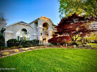 3504 Riveredge Cir, Knoxville, TN 37920