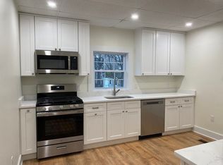 72 Marblehead St APT 1, North Andover, MA 01845