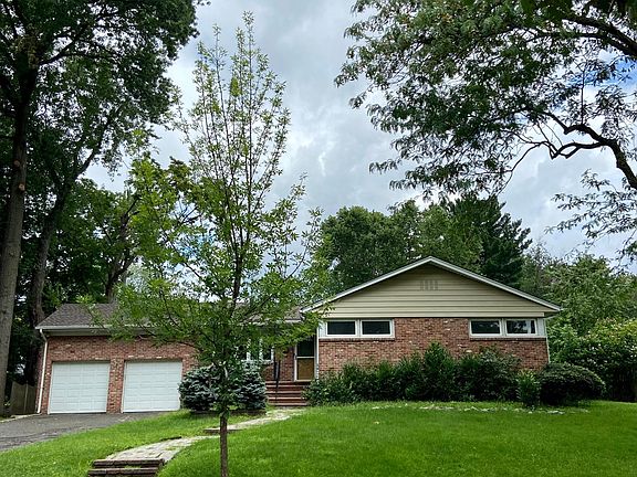 2nd image of 157 Raymond Ave