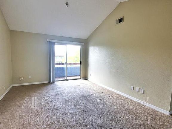 4th image of 10263 Gandy Blvd N APT 410