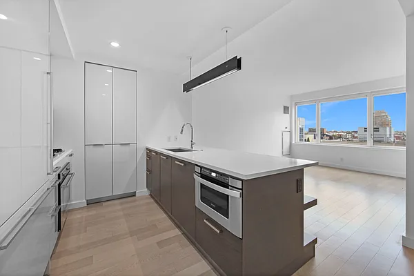 Rented by PocketBroker Inc | media 8