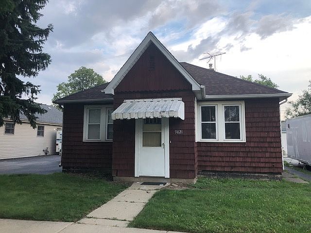 1st image of 9821 S Moody Ave