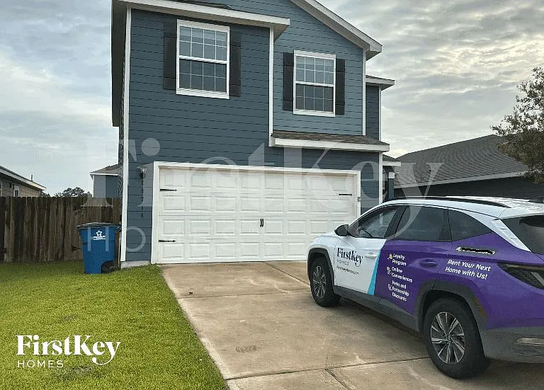 26716 Frost Dr — Photo 1
