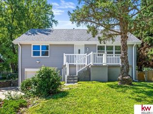 3103 Albert St, Bellevue, NE 68147