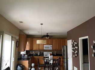 407 Ivory Cir, Aurora, CO 80011