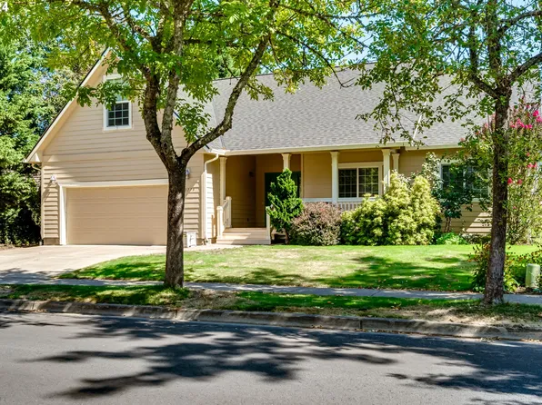 3779 Sterling Woods Dr, Eugene, OR 97408