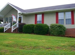 44 Ridge Crest Dr, Oxford, AL 36203