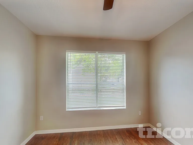 351 Fairmount Park Ct — Photo 4