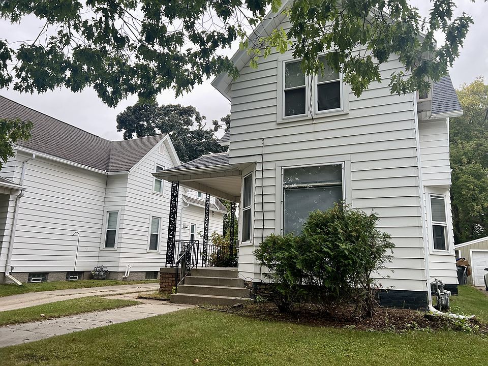 1st image of 1914 N 9th St #1914