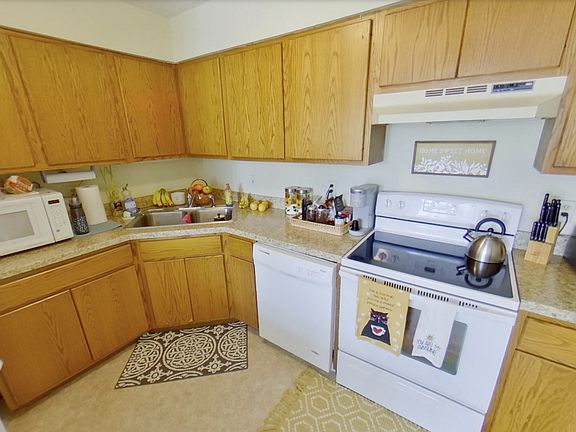 4th image of 1031 Bluemont Ave #4