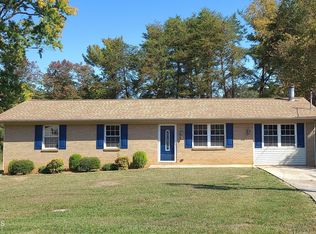326 Arrowhead Dr, Maryville, TN 37801