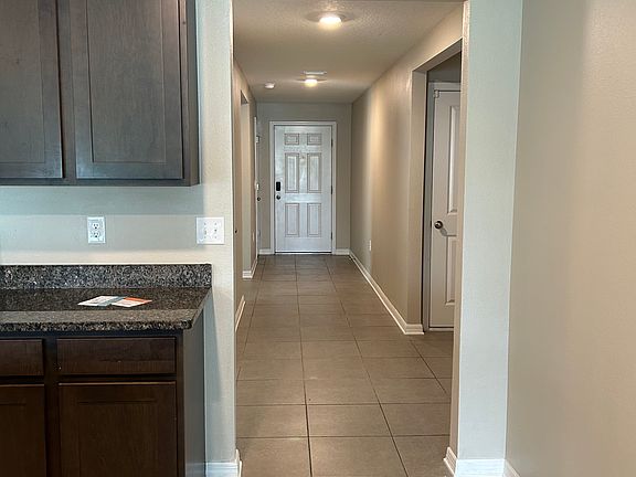 3rd image of 1113 Golden Shiner Ave