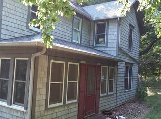 195 E Schapville Rd, Scales Mound, IL 61075