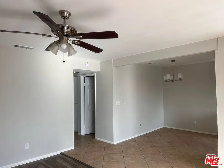 26416 San Jacinto St #26416 — Photo 3