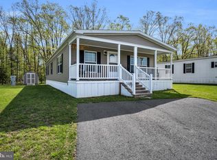 34 Meadowview Dr, New Bloomfield, PA 17068